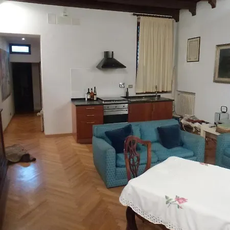 Cosy In Via Del Corso Apartment Rome
