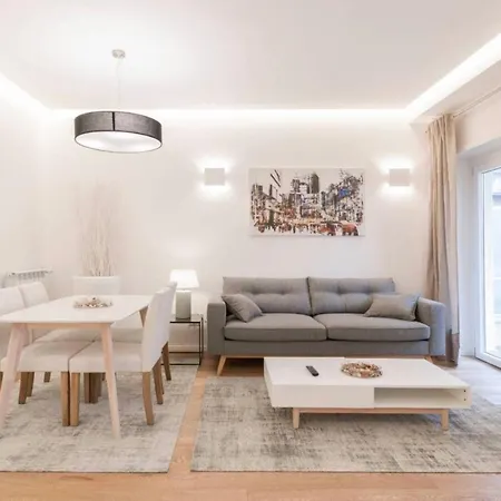 Lovely Flat In Piazza Morosini *