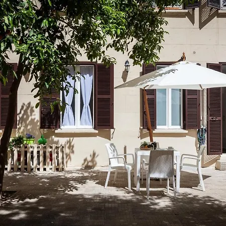 Apartment With Large Garden By The Vatican *
