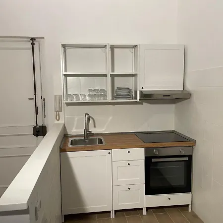 Art Atelier Apartment Rome