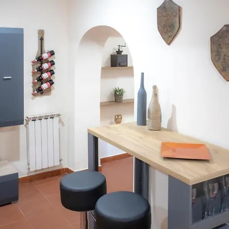 Apartment Homehouse Serpenti - Colosseum - Rione Monti Rome