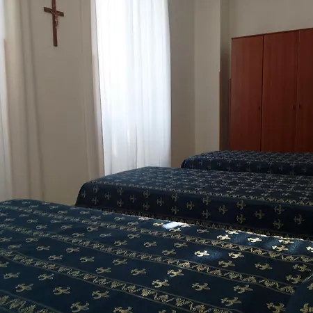 Maria Rosa Molas - Casa Per Ferie Affittacamere