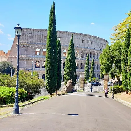 Apartment Vacanze Romane Colosseo *