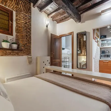Heart Of Trastevere Flat * Rome