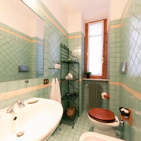 The Rent - Gracious Near Castel Sant'angelo Apartment *