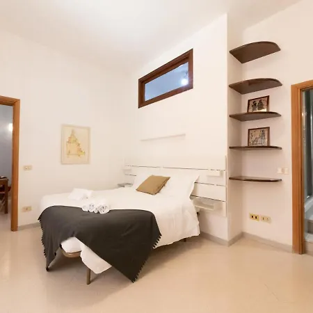 The Rent - Cozy One-bedroom Near Borghese Apartment Rome