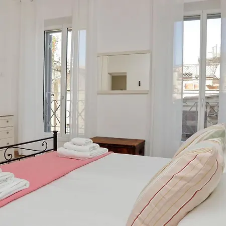 Vicolo Cellini By Halldis Apartment Rome