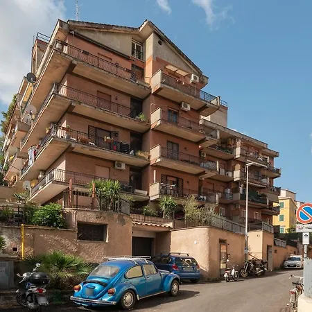 Vatican Flat *
