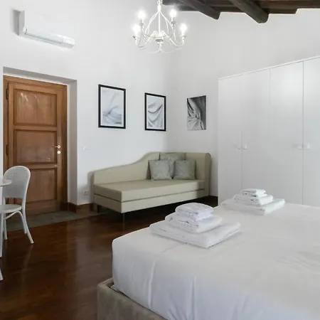 Italianway - Barberini Elegantia Apartment *