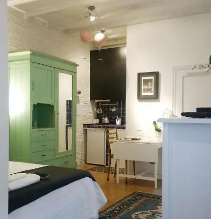 In-love Apt Apartment