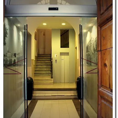 Louisiana Hotel 2*