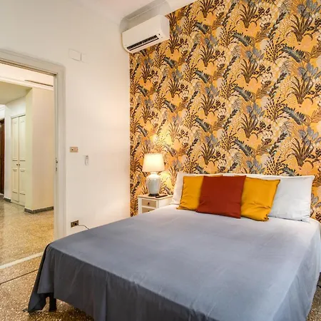 Fresh House Colosseo Rome
