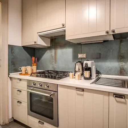 Apartment Fresh House Colosseo Rome