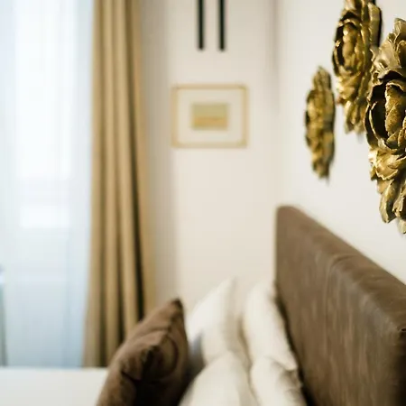 Bed & Breakfast Casa Leoncino Rome