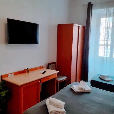 Napoleone Luxury * Rome