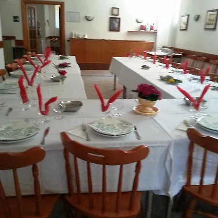 Pensión Maria Rosa Molas - Casa Per Ferie 3*