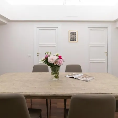 Italianway - Barberini Elegantia Apartment *