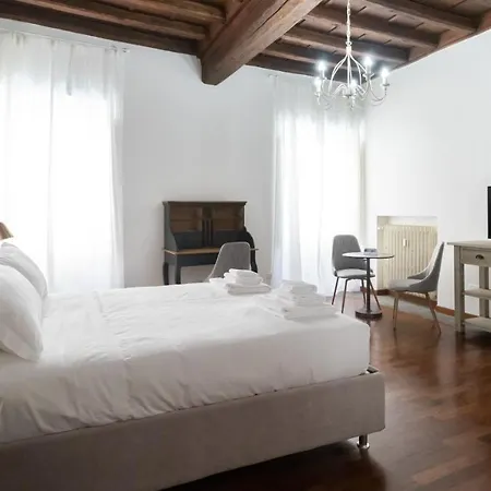 Italianway - Barberini Elegantia Apartment *