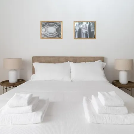 Apartment Italianway - Barberini Elegantia *