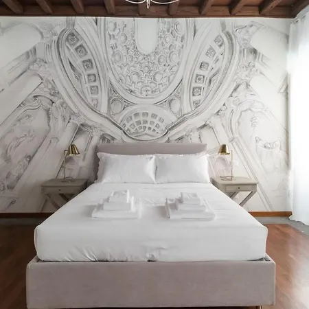 Italianway - Barberini Elegantia Apartment Rome