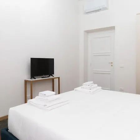 Italianway - Barberini Elegantia Apartment
