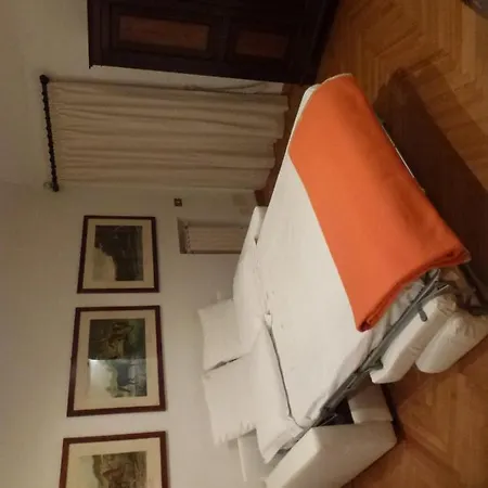 Cosy In Via Del Corso Apartment Rome
