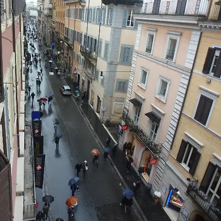 Cosy In Via Del Corso * Rome