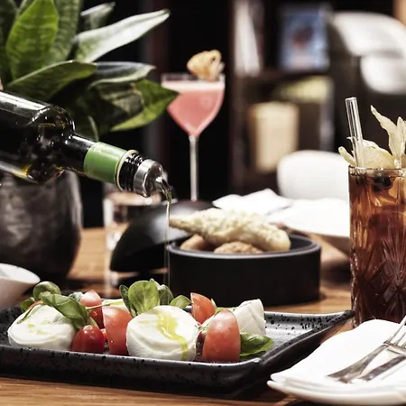 J.k. Place - The Leading Of The World Hotel Roma