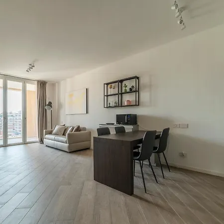 Trastevere Modern Flat With Terrace Rome