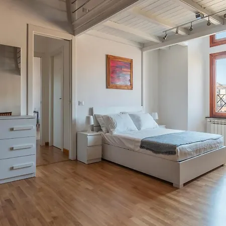 Palazzo Altieri Penthouse Apartment