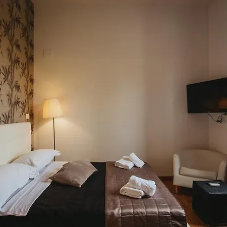 Colosseo Apartment *