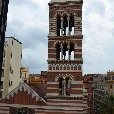 Elegante Nel Centro Di Appartement