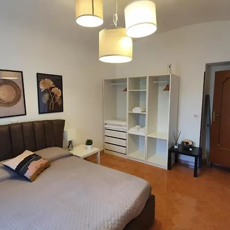 Campani *