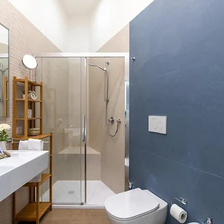Iflat Lovely And Comfortable Flat In Prati Апартаменты Рим