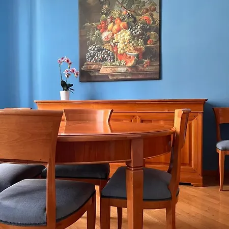 La Casa Di Efra Apartment
