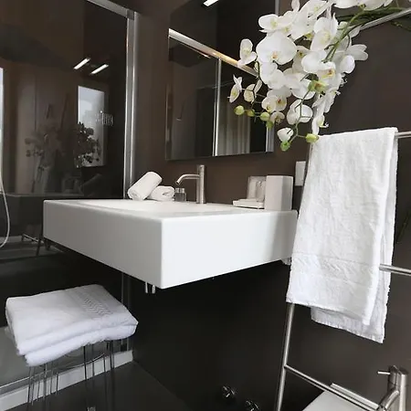 Affittacamere Residenza Crescenzio 2*