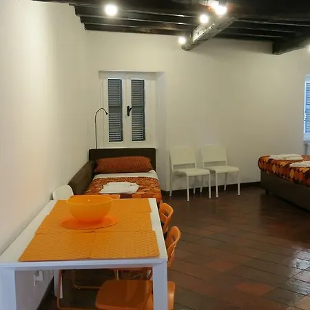 Romantica Apartments *