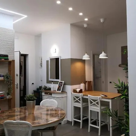 Apartment Tuscolo Metro A House *