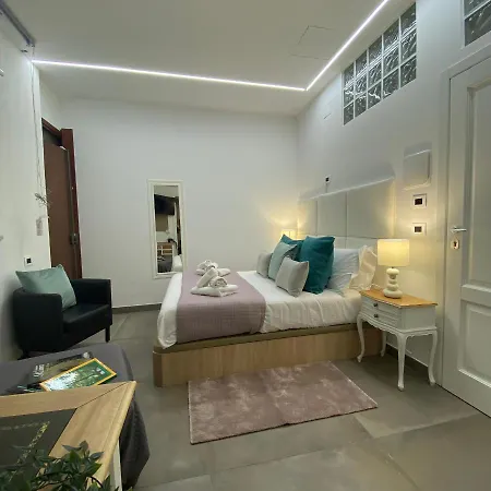Tuscolo Metro A House * Rome