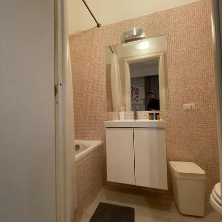 Moshi Moshi Bed & Breakfast 3*