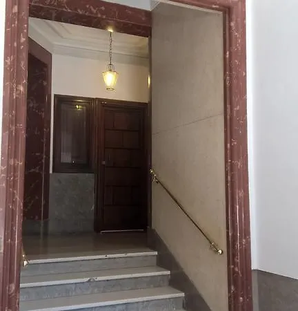 Bed & Breakfast Around The Corner Colosseo *