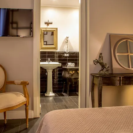 Hotel The B Place 3*
