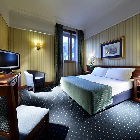 Exe International Palace 4*