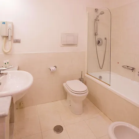Hotel Western I Triangoli Infernetto