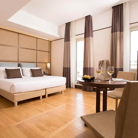 The Independent Hotel Roma