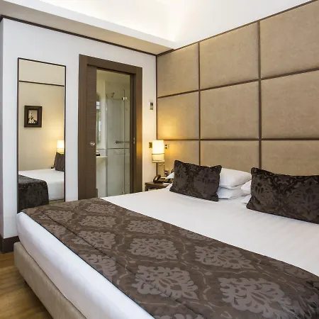 The Independent Hotel Roma