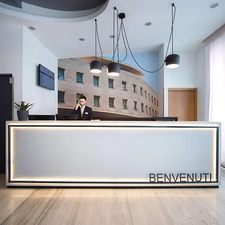 Mercure Piazza Bologna Hotel