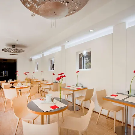 Western Ars Hotel Rome
