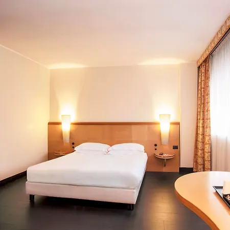 Mercure West 4* Rome