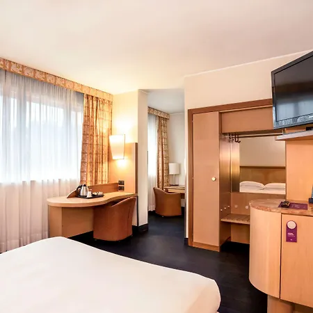 Hotel Mercure West Řím
